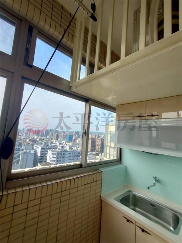 巴黎站前套房,桃園市桃園區中華路