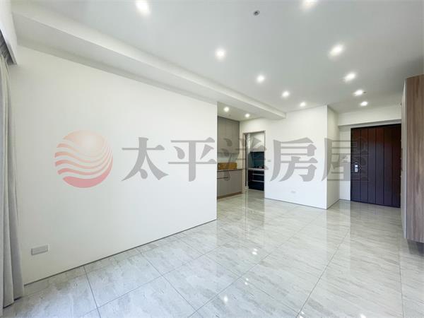 德友秀川全新三房車,桃園市桃園區青溪一路