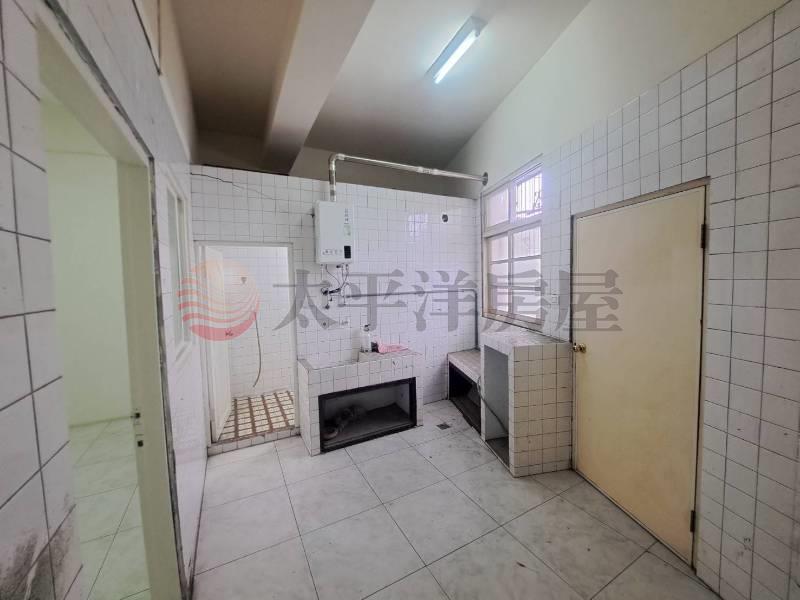 鶯桃路店面,新北市鶯歌區鶯桃路