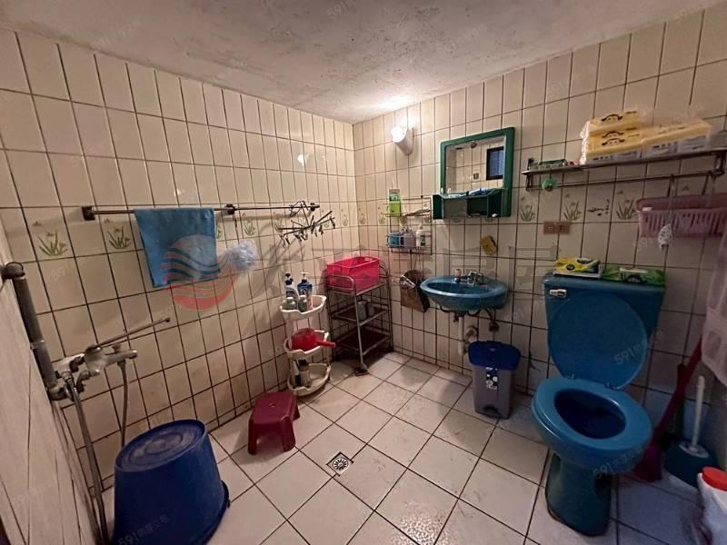 中壢體育園區透天金店面,桃園市中壢區中山東路二段